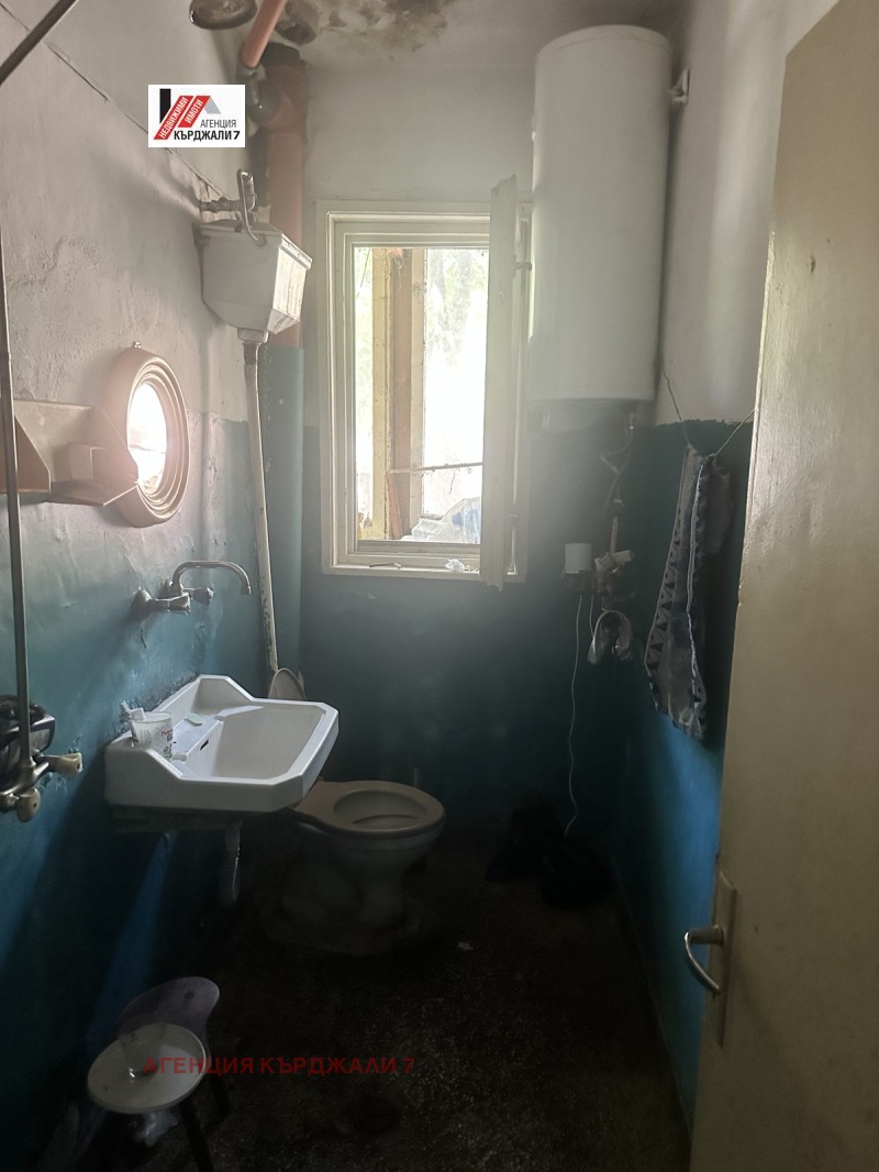 Till salu  2 sovrum Kardjali , Centar , 80 kvm | 32641089 - bild [3]