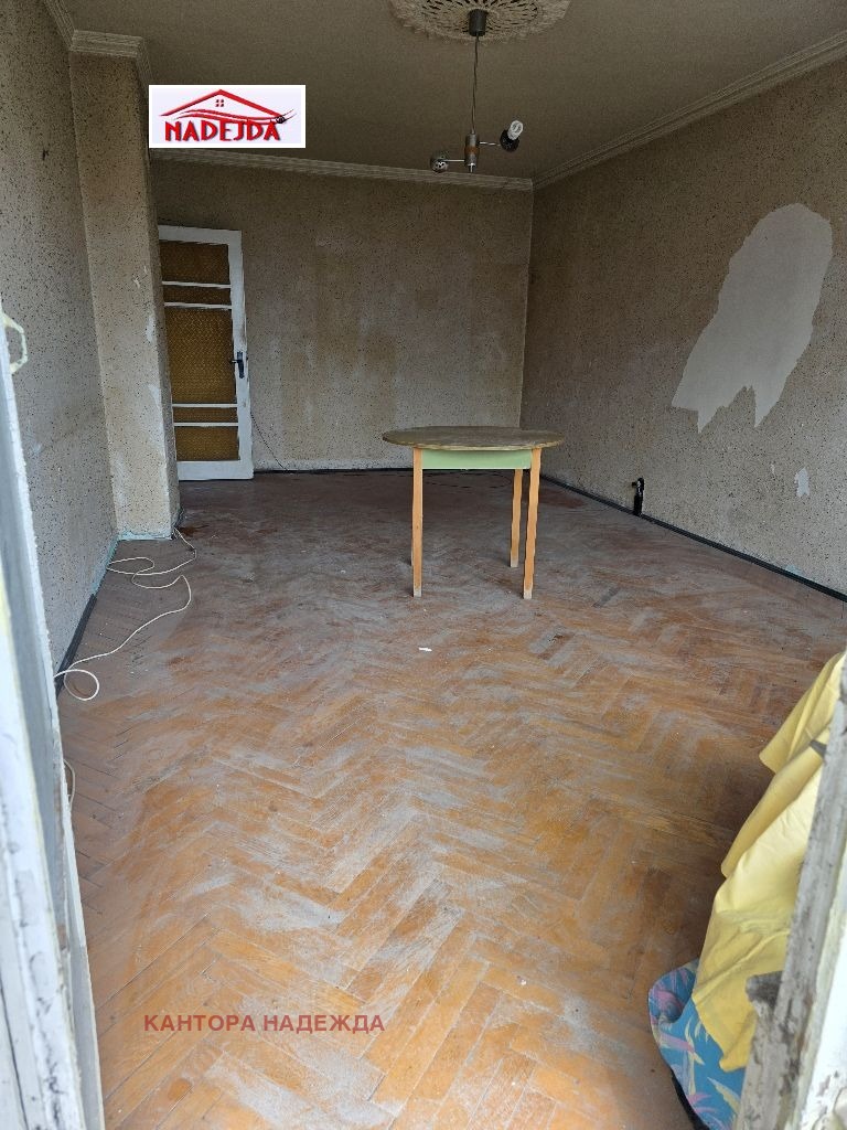 Продава 3-СТАЕН, гр. Варна, Базар Левски, снимка 3 - Апартаменти - 55387743