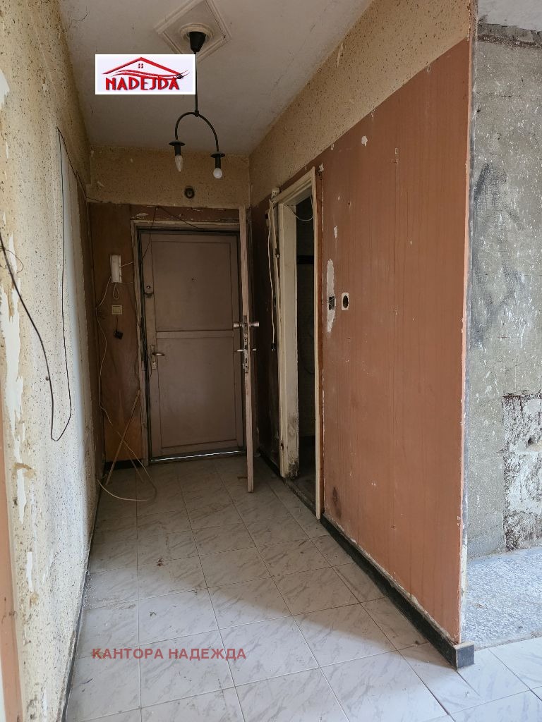 Продава 3-СТАЕН, гр. Варна, Базар Левски, снимка 9 - Апартаменти - 55387743