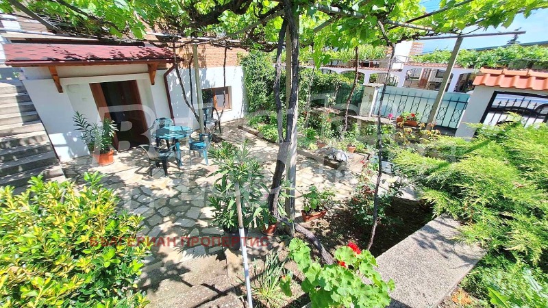 Till salu  Hus region Pazardzhik , Varvara , 126 kvm | 35490676 - bild [8]