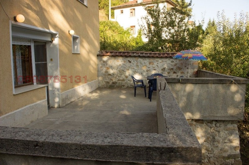 Продава ВИЛА, с. Левочево, област Смолян, снимка 12 - Вили - 52786420