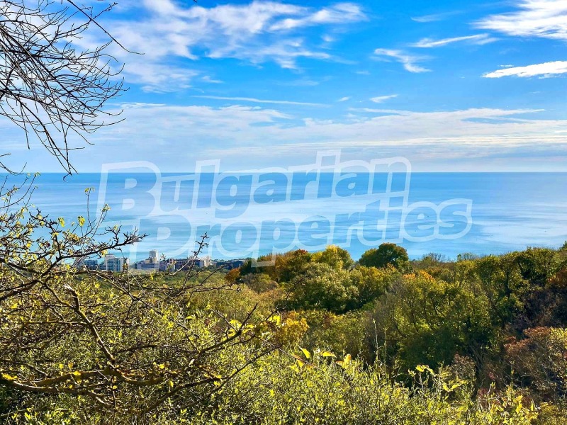 Продава ПАРЦЕЛ, град Варна, м-т Перчемлията • 69000 € / 134952.27 лв. • 48813805 1