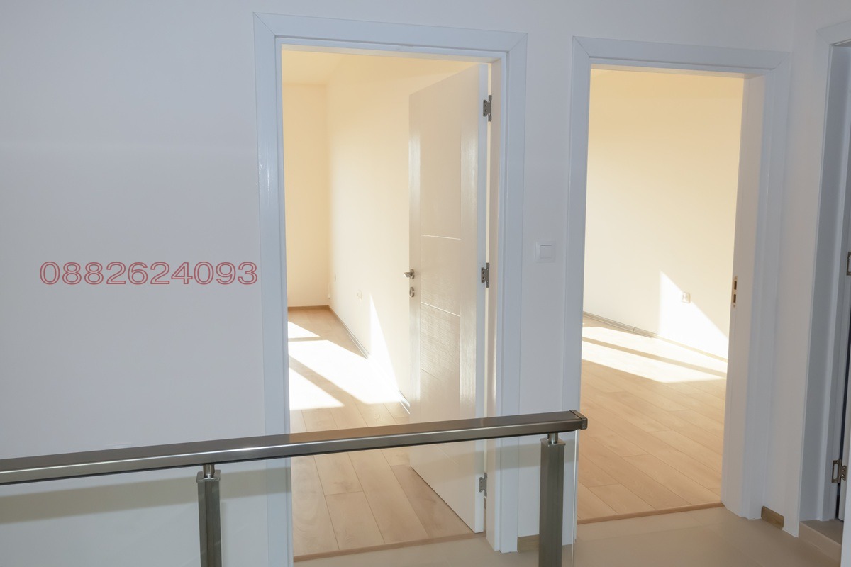 Продава 4-СТАЕН, гр. Варна, Бриз, снимка 2 - Апартаменти - 53868895