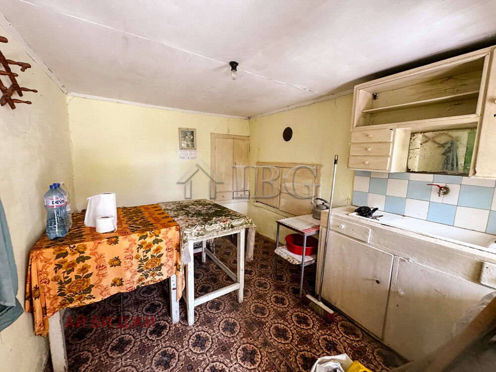 Продава КЪЩА, с. Божичен, област Русе, снимка 8 - Къщи - 56377997