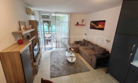 Studio k.k. Slantschew brjag, region Burgas