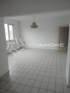 2 slaapkamers Mladost 1, Varna