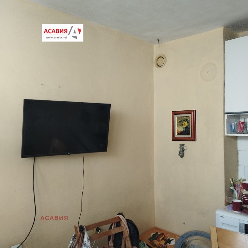 Продава 2-СТАЕН, гр. Плевен, 9-ти квартал, снимка 2 - Апартаменти - 53618307