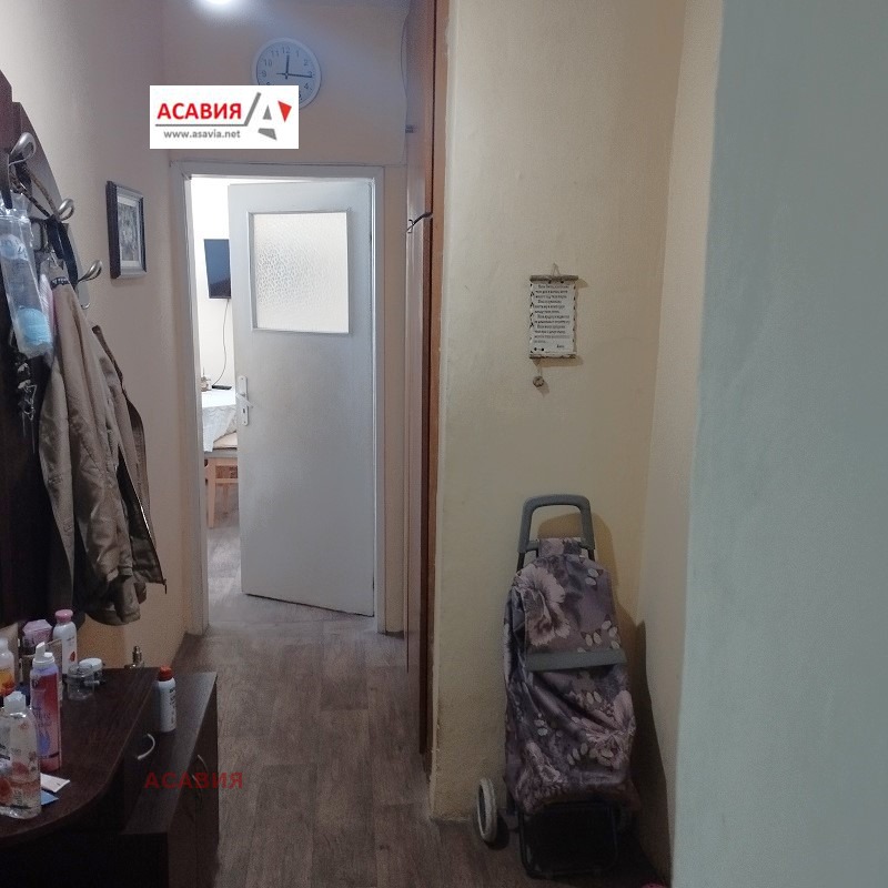 Продава 2-СТАЕН, гр. Плевен, 9-ти квартал, снимка 5 - Апартаменти - 53618307