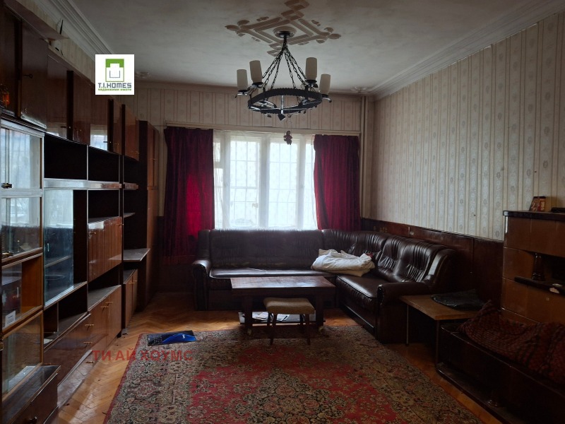 Продава ОФИС, гр. София, Център, снимка 2 - Офиси - 53561730