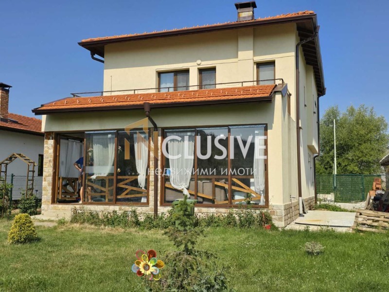 Продава  Къща град Перник , Могиличе , 215 кв.м | 75271504