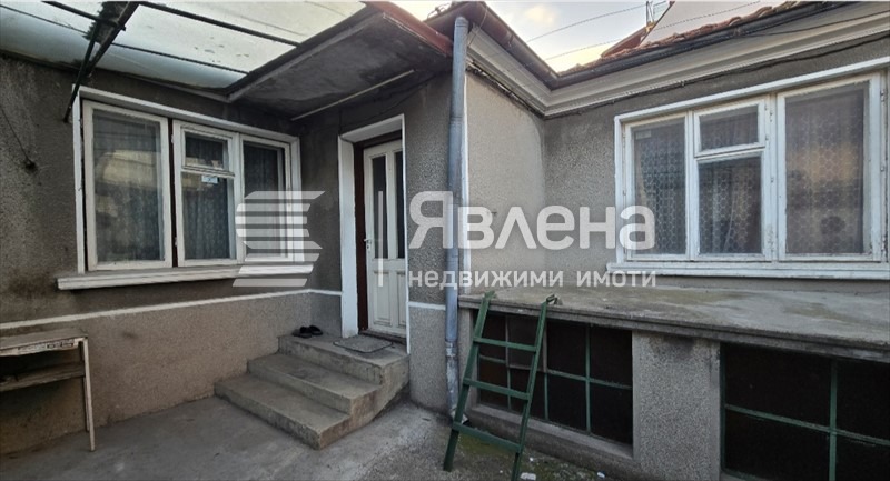 Продава КЪЩА, град Варна, Колхозен пазар • 270000 € • 83066829 — Holmes.bg