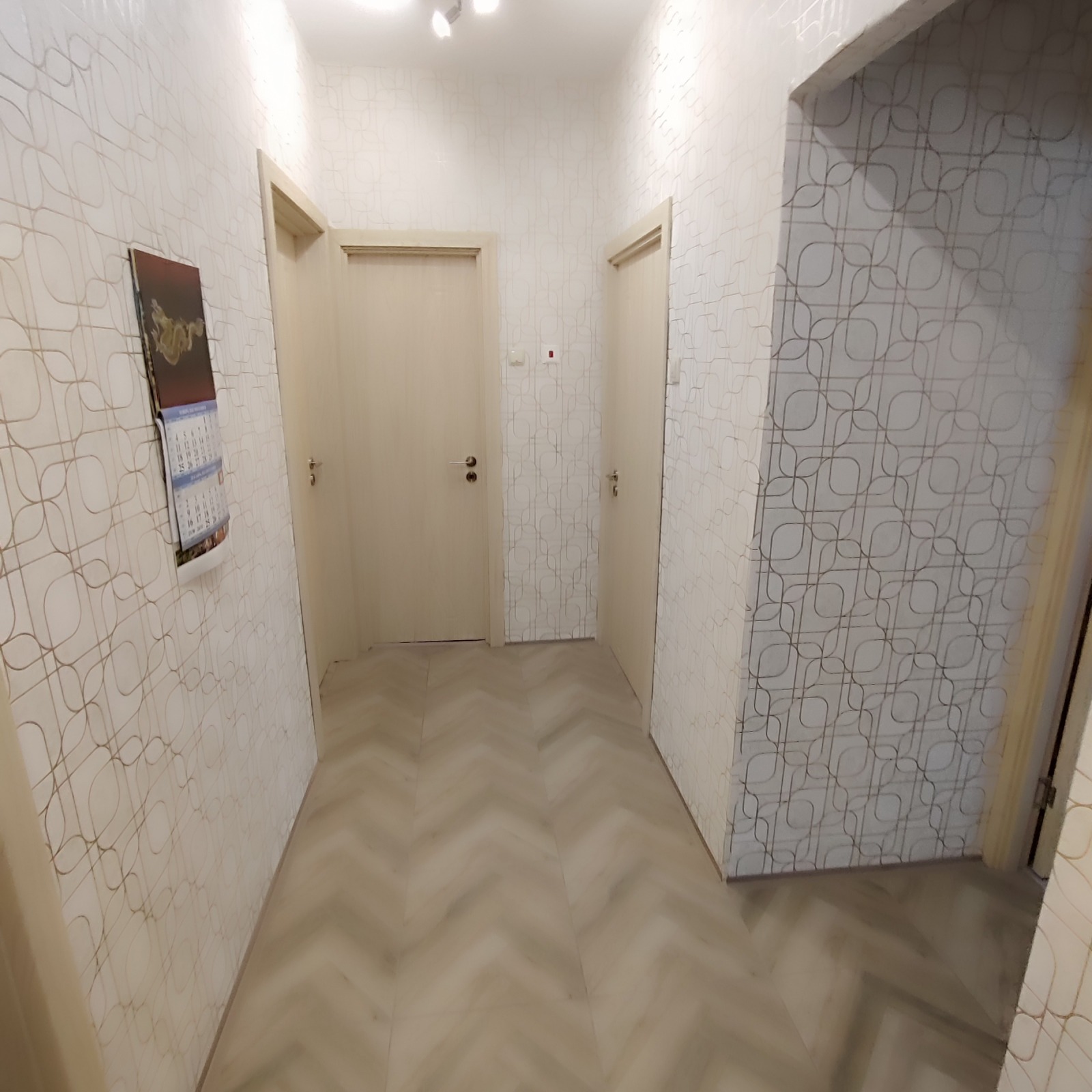 Продава 3-СТАЕН, гр. Благоевград, Широк център, снимка 11 - Апартаменти - 54222832