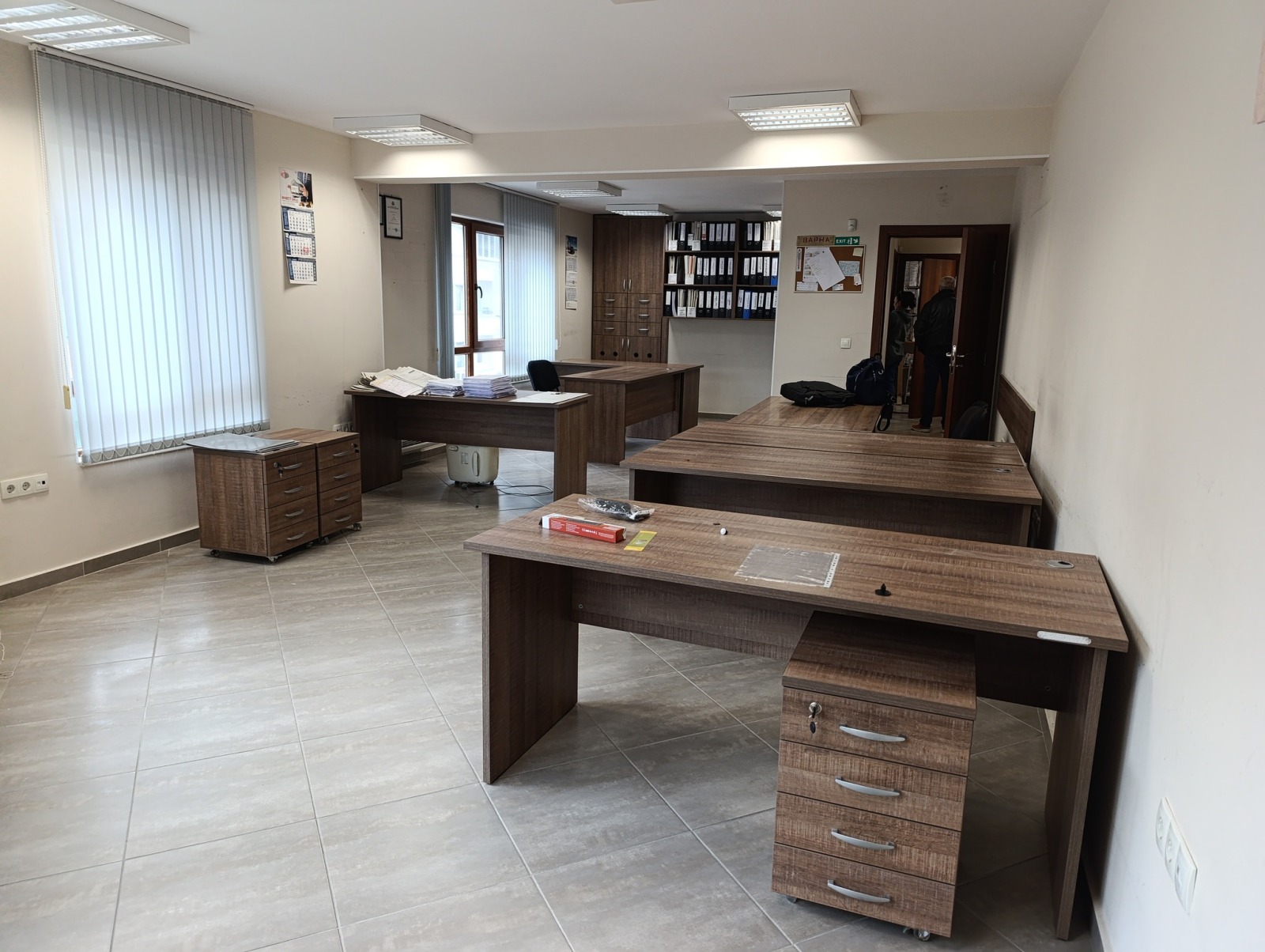 Продава ОФИС, гр. Варна, Завод Дружба, снимка 2 - Офиси - 53775776