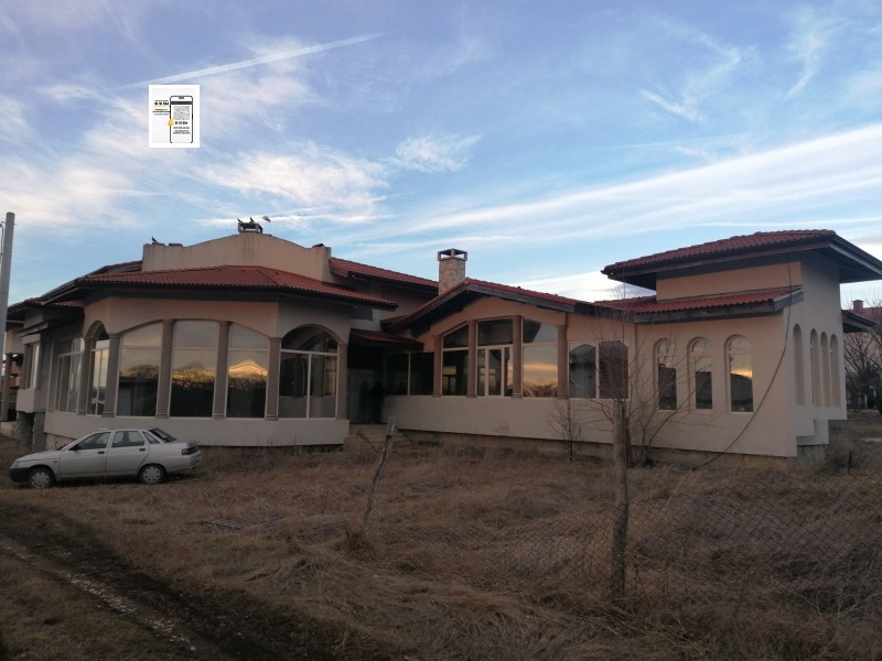 Продава КЪЩА в област Добрич, с. Бранище - 1000 кв.м / 300 000 € » 586 749.00 лв., СИ СИ ЕМ