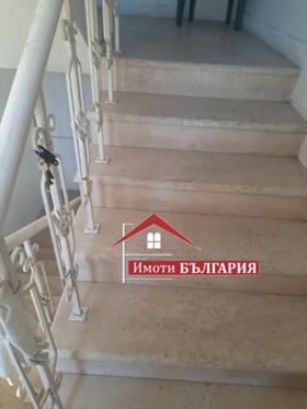 Продажба на имоти в гр. Сопот, област Пловдив - изображение 15 
