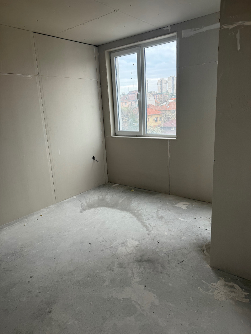 Myytävänä  2 makuuhuonetta Pleven , Širok tsentar , 64 neliömetriä | 76610453 - kuva [4]