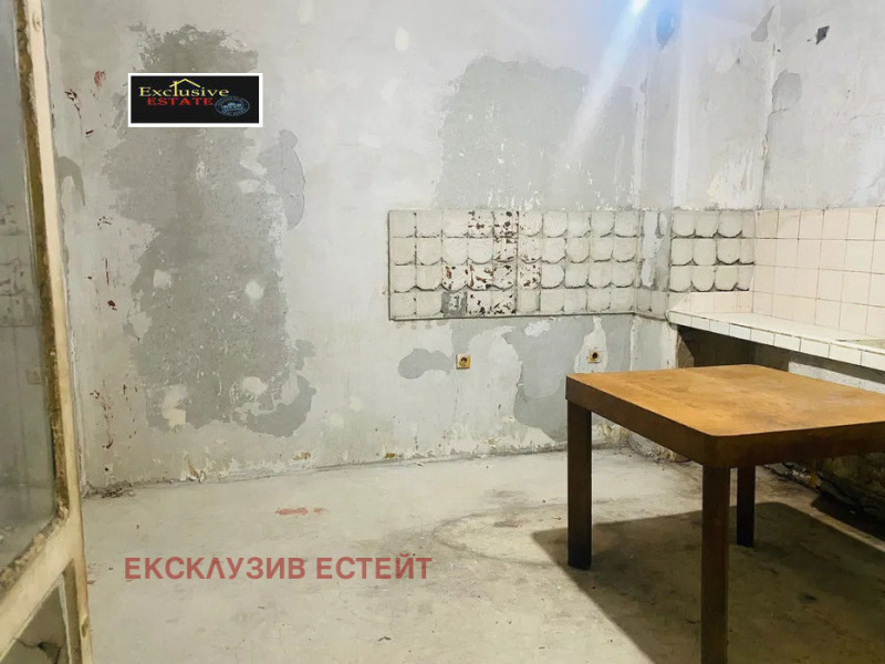 Продава  3-стаен, град Варна, Лятно кино Тракия •  145 000 EUR • ID 26794038 — holmes.bg - [1] 