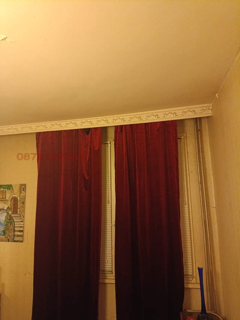 Продава 3-СТАЕН, гр. Плевен, Идеален център