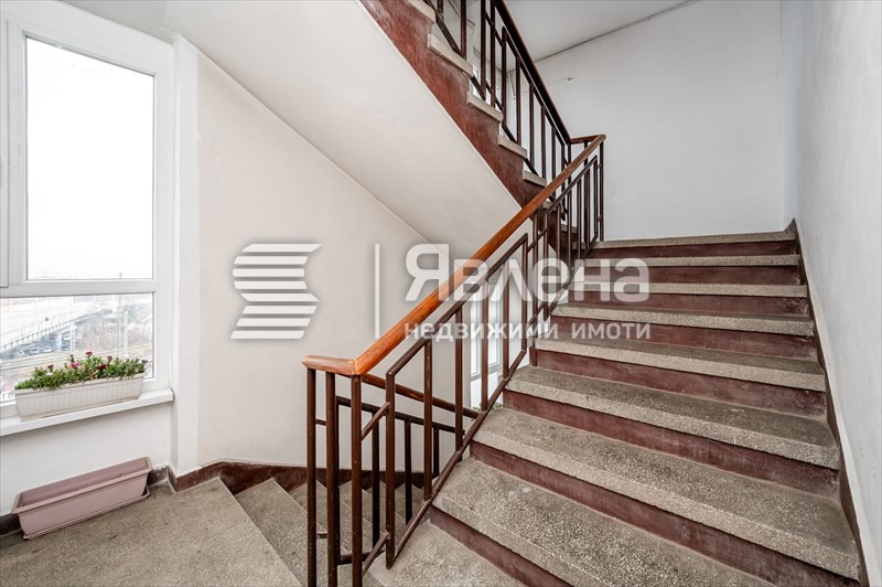 Продава 3-СТАЕН, гр. София, Оборище, снимка 8 - Апартаменти - 54021553