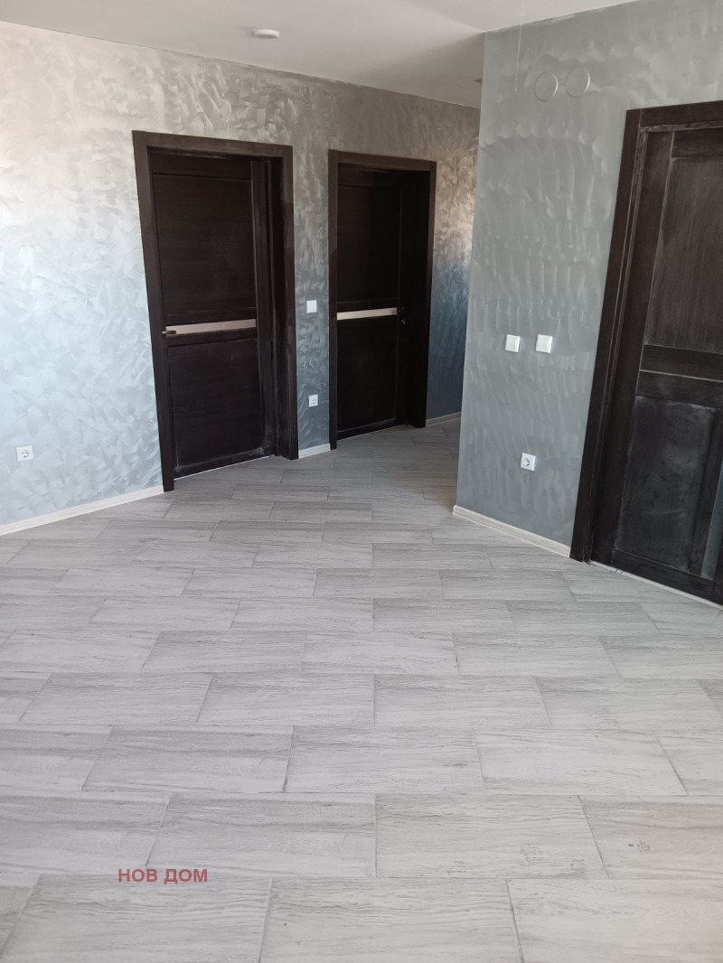 Te koop  Huis Vratsa , Tsentar , 200 m² | 52161210 - afbeelding [8]
