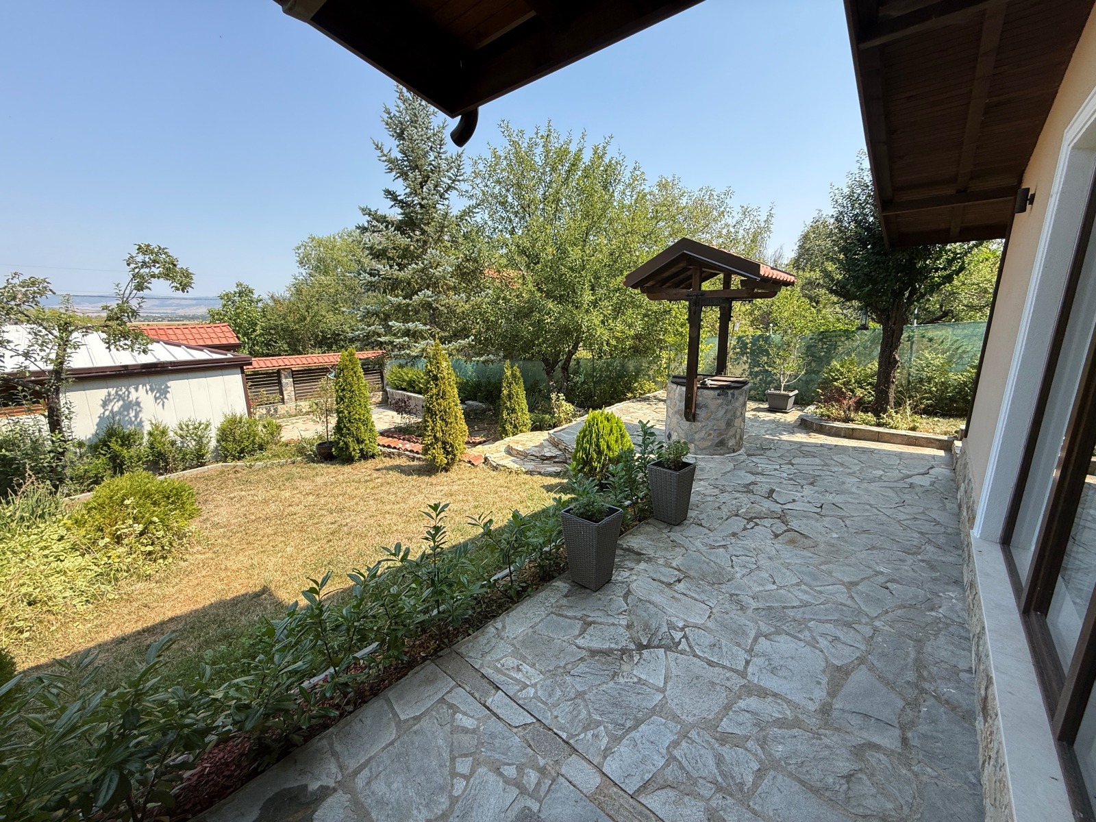 Продава КЪЩА, с. Кондофрей, област Перник, снимка 5 - Къщи - 55780272