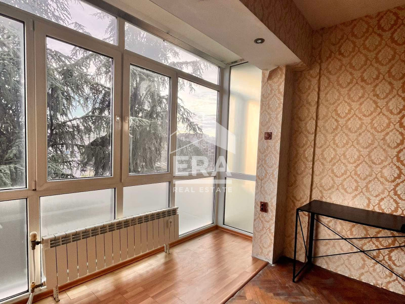 Продава  1-стаен град Русе , Здравец , 41 кв.м | 74975011 - изображение [2]