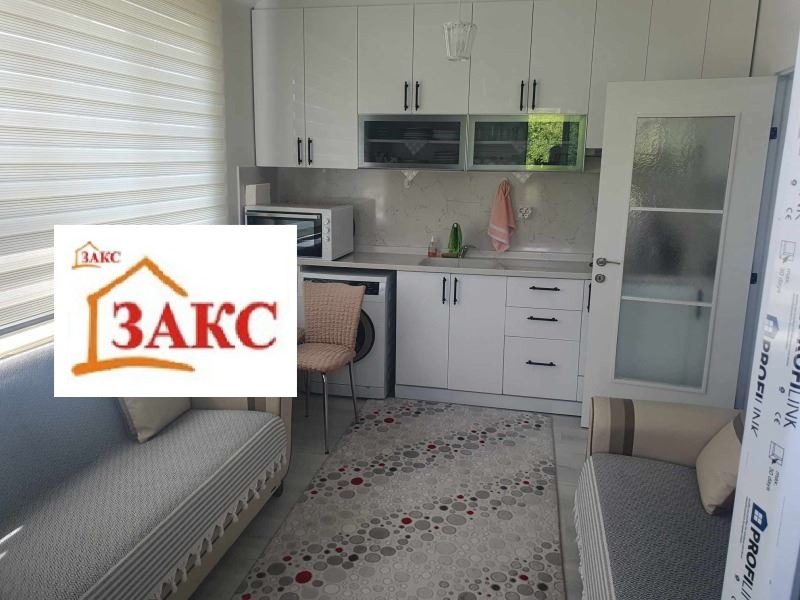 Продава 2-СТАЕН, гр. Кърджали, Възрожденци, снимка 1 - Aпартаменти - 47100766