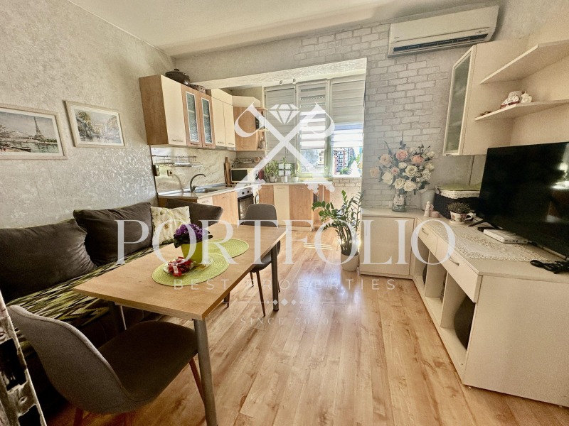 De vânzare  2 dormitoare Burgas , Țentâr , 45 mp | 53075838 - imagine [4]