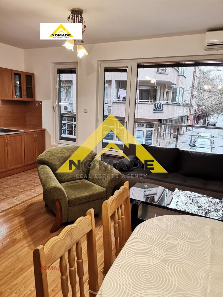 Продава 3-СТАЕН, гр. Пловдив, Кършияка, снимка 2 - Апартаменти - 49793137