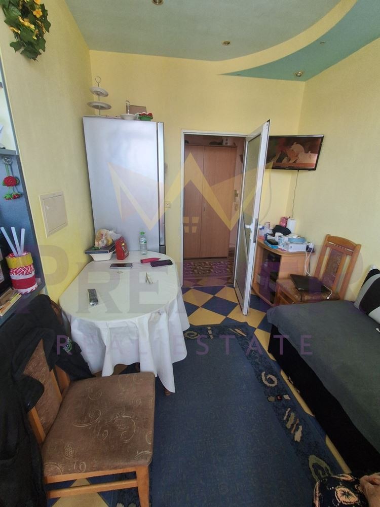 Продава 3-СТАЕН, гр. Варна, Аспарухово, снимка 3 - Апартаменти - 54472778