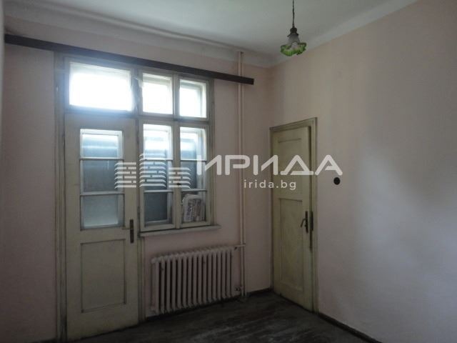 Продава 3-СТАЕН, гр. София, Център, снимка 3 - Апартаменти - 55617416
