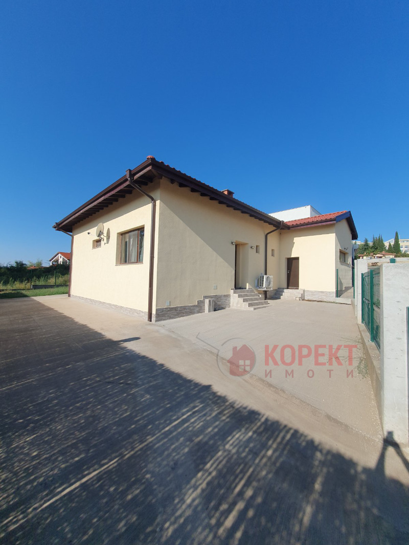 Продава КЪЩА, гр. Стара Загора, Студентско градче, снимка 14 - Къщи - 47437649