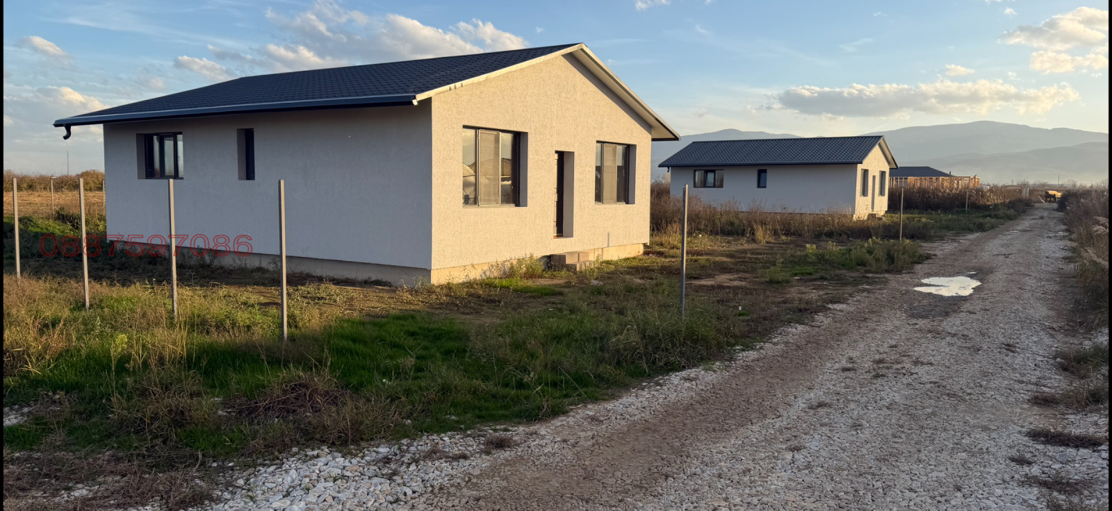 Продава ПАРЦЕЛ, с. Оризари, област Пловдив