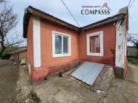Huis Spasovo, regio Dobritsj 12