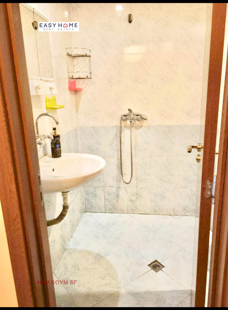 En venta  1 dormitorio Sofia , Lyulin 8 , 63 metros cuadrados | 74101345 - imagen [9]