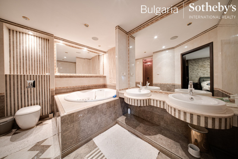 Продава МНОГОСТАЕН, гр. София, Бъкстон, снимка 14 - Апартаменти - 52164060