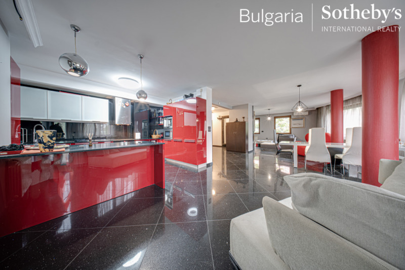 Продава МНОГОСТАЕН, гр. София, Бъкстон, снимка 4 - Апартаменти - 52164060