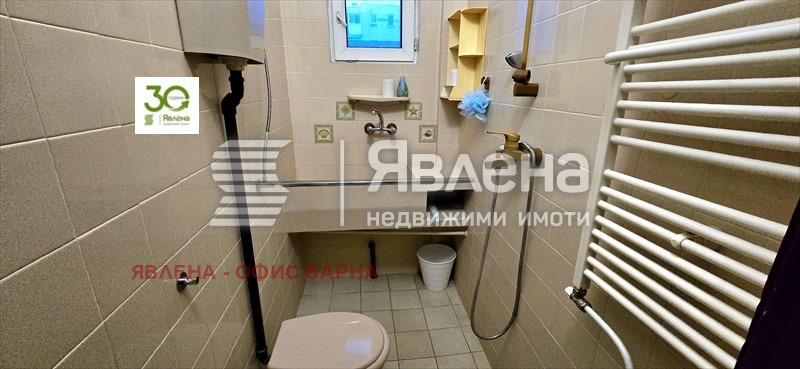 Продава МНОГОСТАЕН, гр. Варна, Лятно кино Тракия, снимка 10 - Апартаменти - 55906274