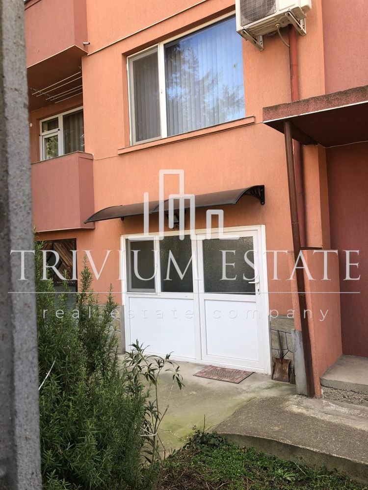 Продава ЕТАЖ ОТ КЪЩА, гр. Пловдив, Прослав, снимка 14 - Етаж от къща - 55120456