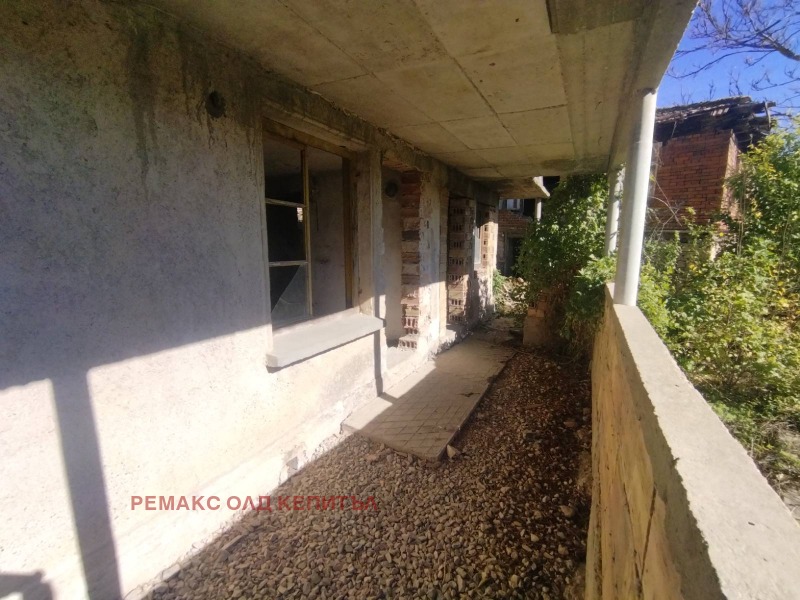 Продава КЪЩА, гр. Килифарево, област Велико Търново, снимка 12 - Къщи - 50092046