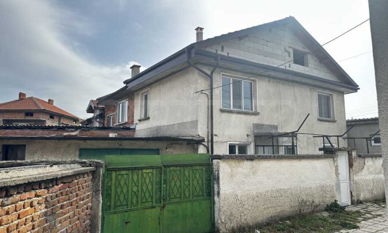 Satılık  Ev bölge Filibe , Rakovski , 120 metrekare | 35039209