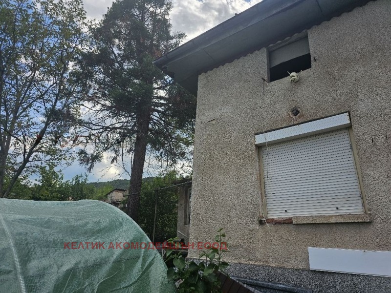 Продава КЪЩА, гр. Бобошево, област Кюстендил, снимка 3 - Къщи - 52320024