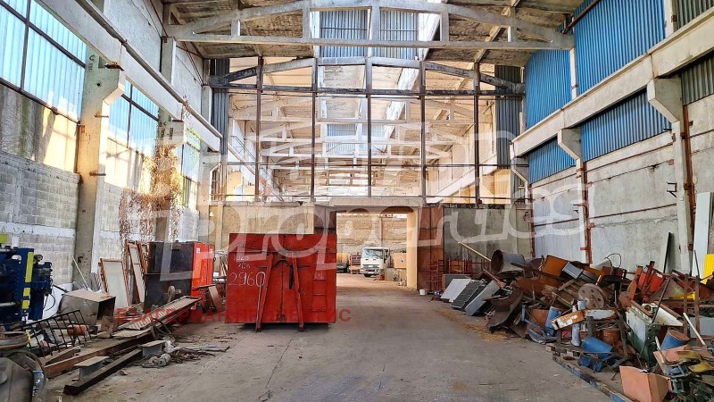 Продава  Пром. помещение град Добрич , Промишлена зона - Север , 994 кв.м | 36192642 - изображение [2]