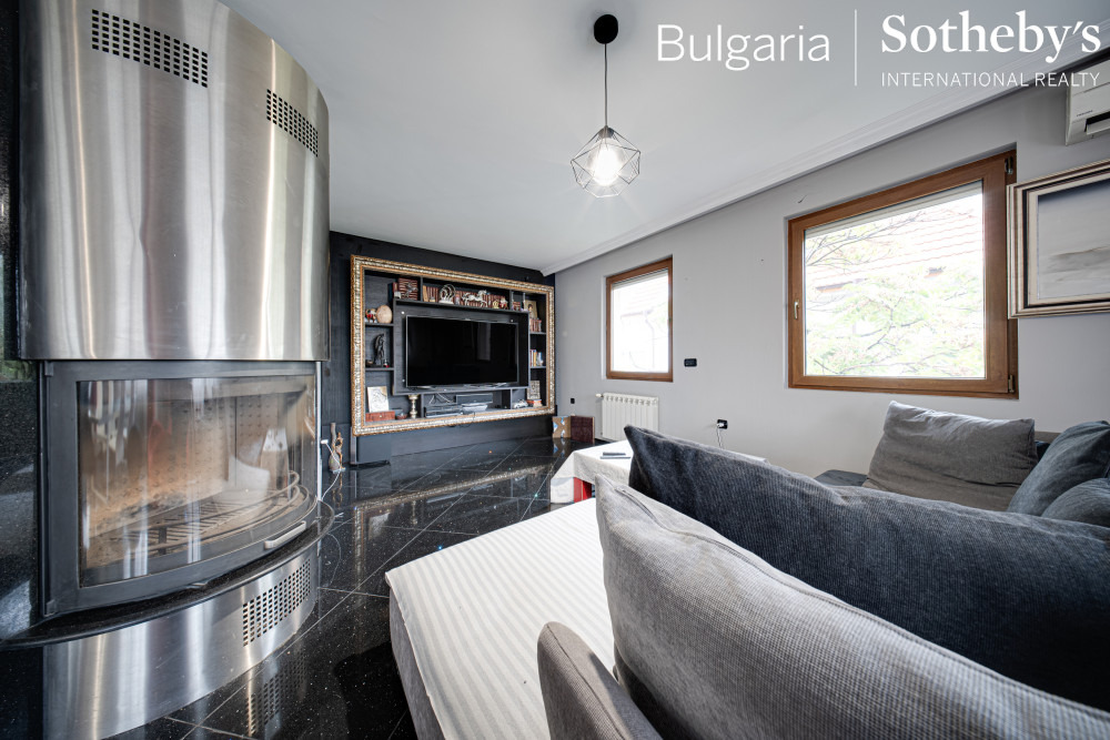 Продава МНОГОСТАЕН, гр. София, Бъкстон, снимка 7 - Апартаменти - 52164060