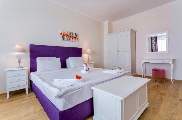 Продава 3-СТАЕН, гр. Поморие, област Бургас, снимка 3 - Апартаменти - 52613244