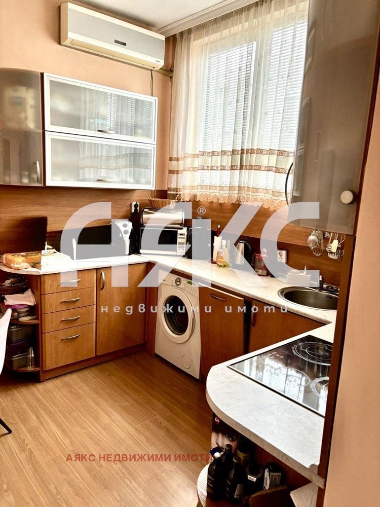 Продава 3-СТАЕН, гр. София, Илинден, снимка 3 - Апартаменти - 52651797