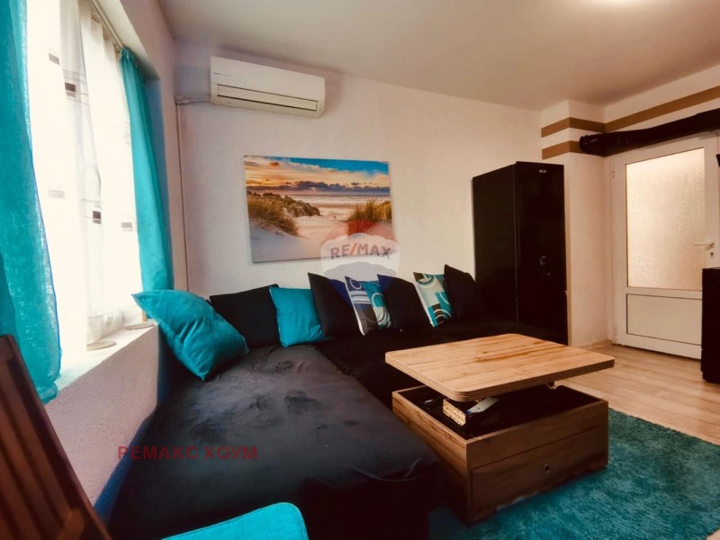 Продава КЪЩА, гр. Варна, Колхозен пазар, снимка 5 - Къщи - 52452181