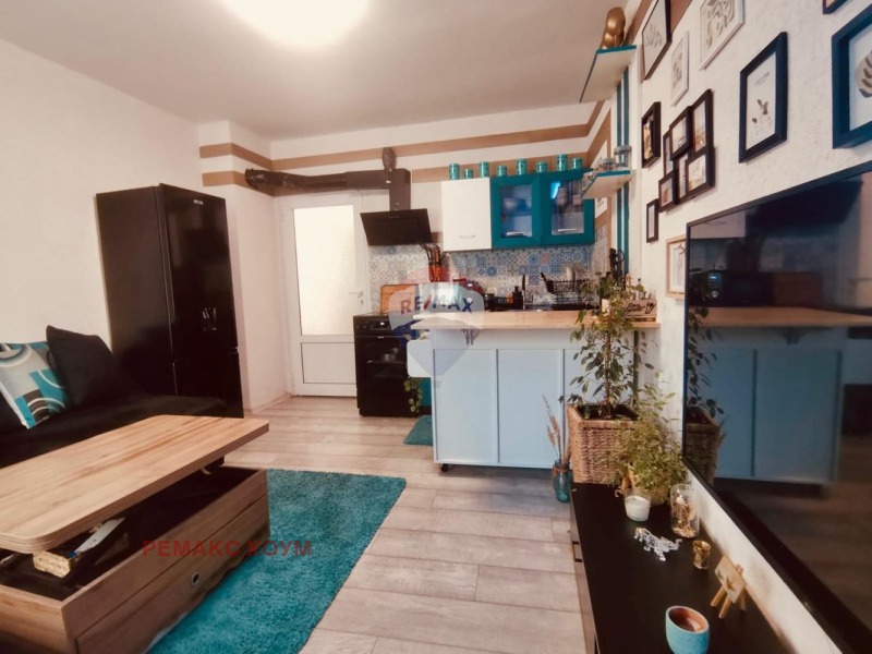 Продава КЪЩА, гр. Варна, Колхозен пазар, снимка 4 - Къщи - 52452181