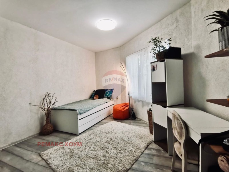 Продава КЪЩА, гр. Варна, Колхозен пазар, снимка 8 - Къщи - 52452181