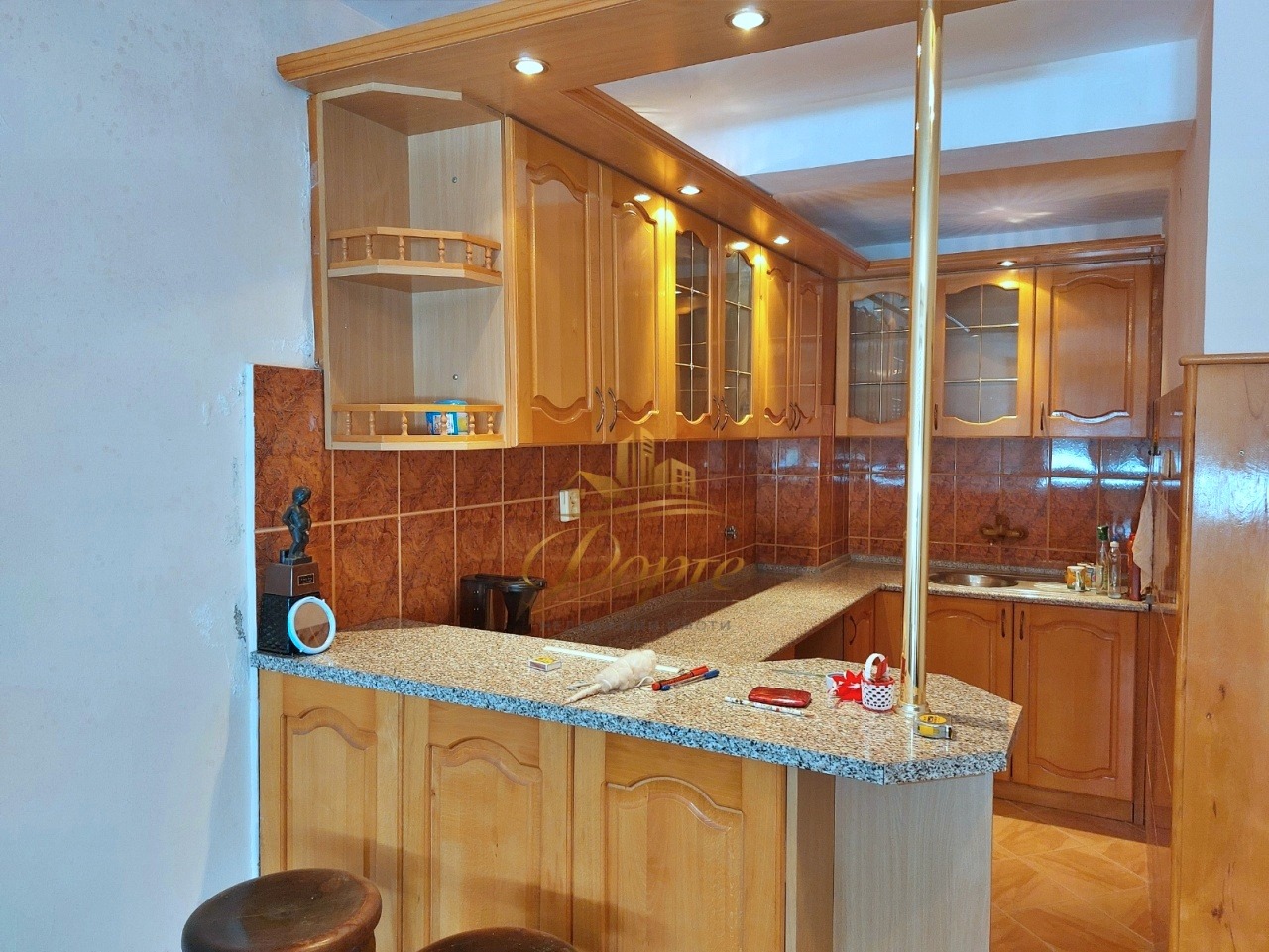 Продава 3-СТАЕН, гр. Бургас, Възраждане, снимка 4 - Апартаменти - 55021849